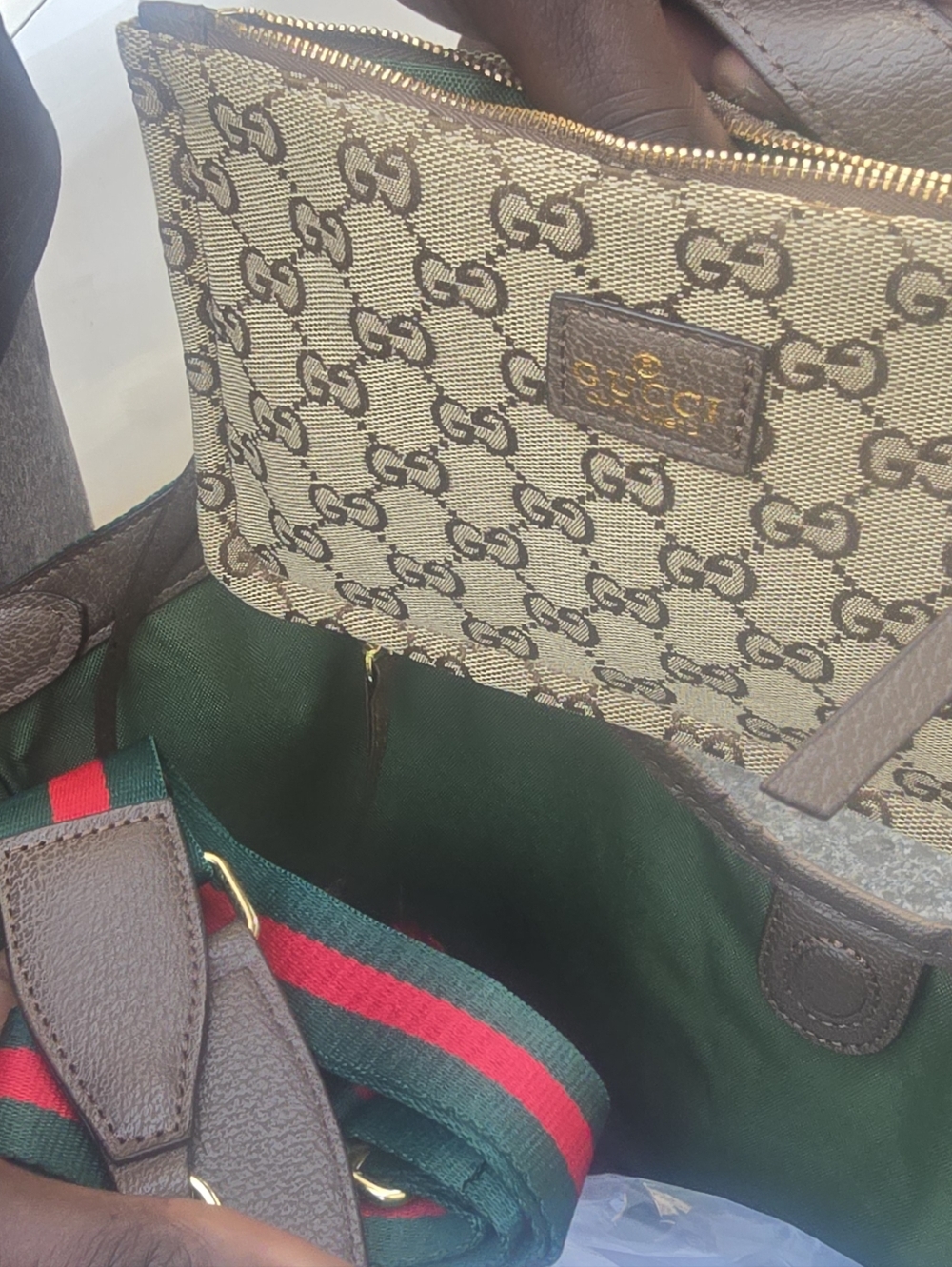 Supreme GIG LARGE Shoulder Bag w/ Green-Red Web Stripe w/pouchet - Picture 8 of 9